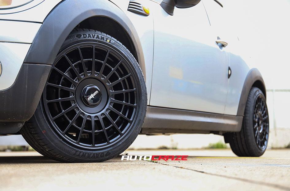 MINI-MINI-COOPER-LAS-R-MATTE-BLACK
